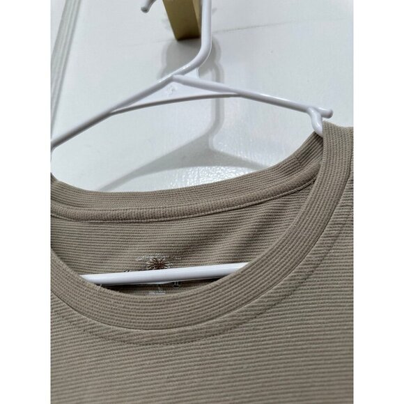 Island Shores men’s size X – large tan T-shirt - Picture 7 of 10